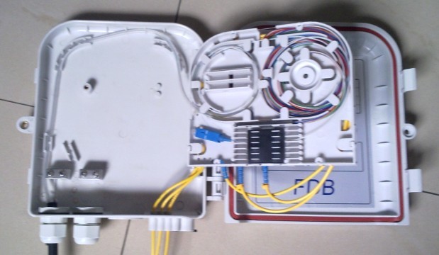 1*16 FTTH Outdoor Distribution Box 