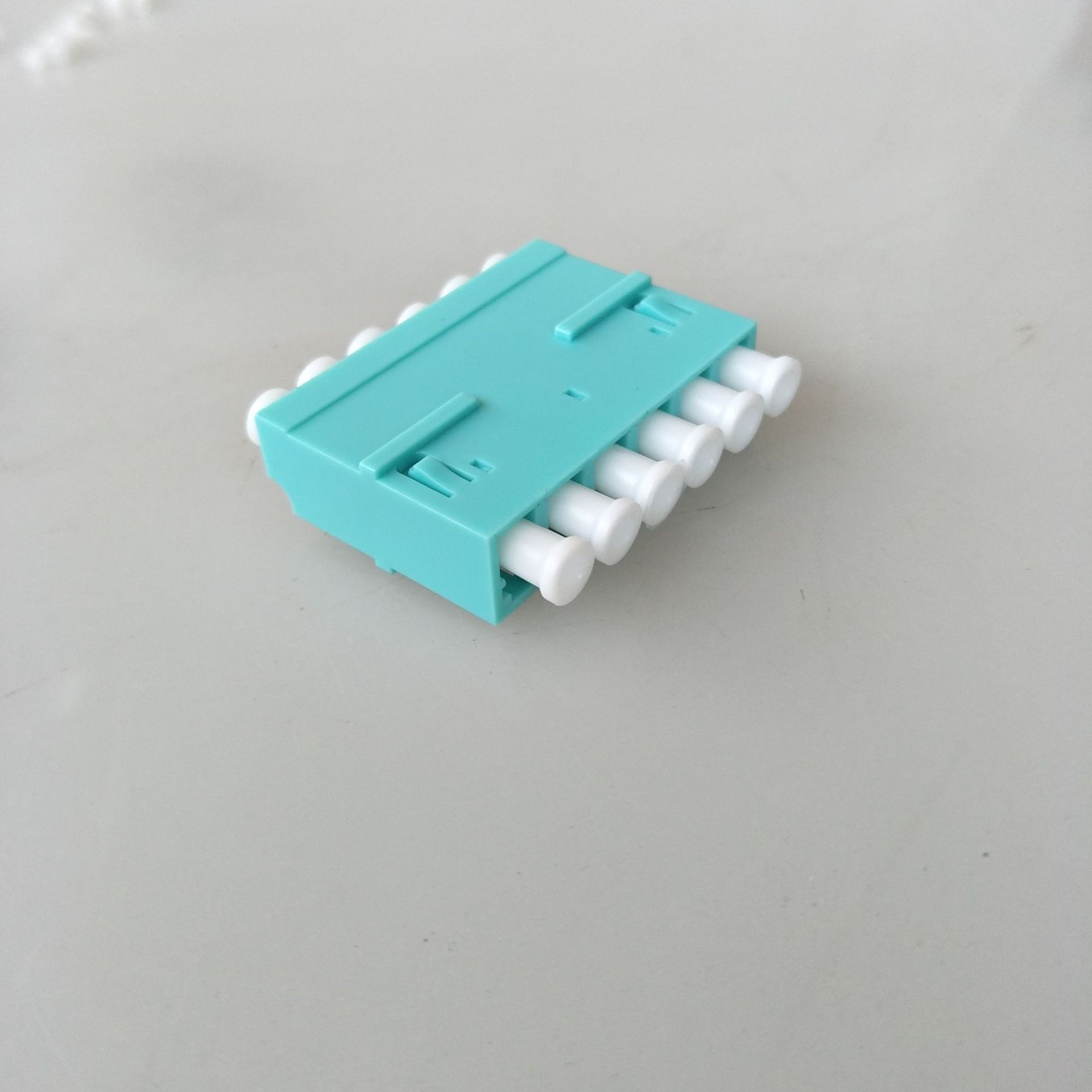 LC 6cores fiber optic adapter OM3 40G, 100G optical fiber coupler