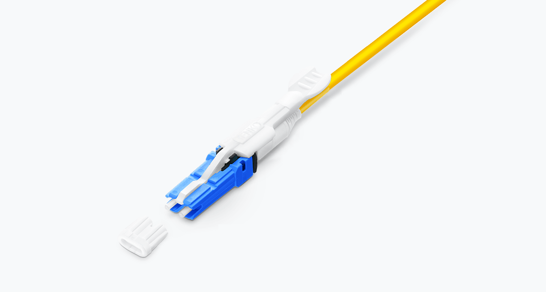 CS™ UPC to CS™ UPC Duplex OS2 Single Mode PVC (OFNR) 2.0mm Fiber Optic Patch Cable, for 200/400G Network Connection